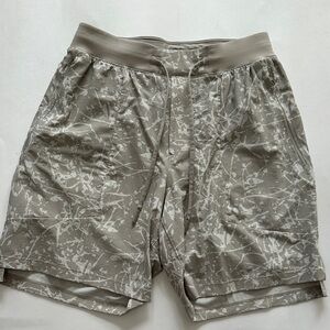 lululemon athletica Men's Cream Splatter Lined Shorts